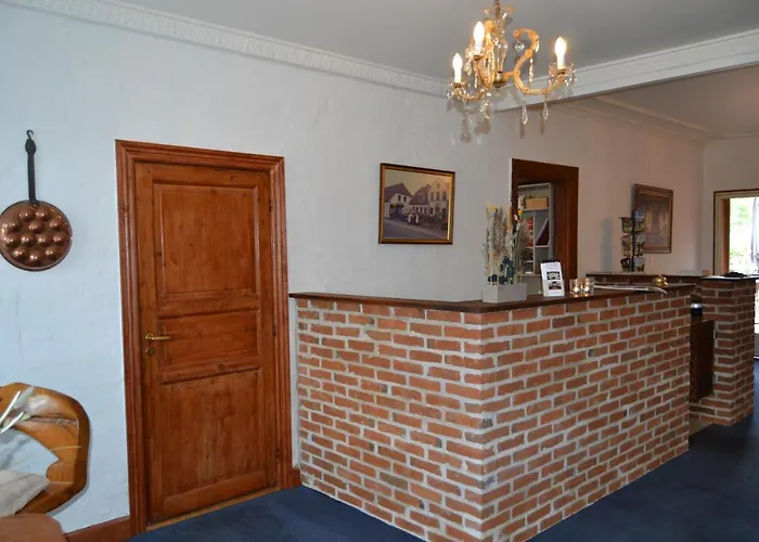 Hotell Bredebro Kro *